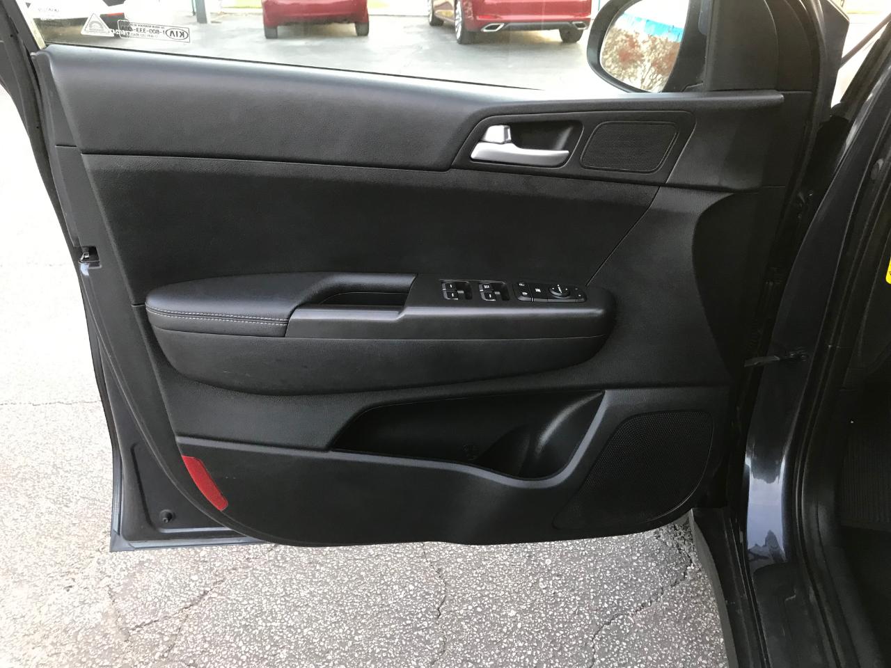 Kia Sportage LX FWD 2019