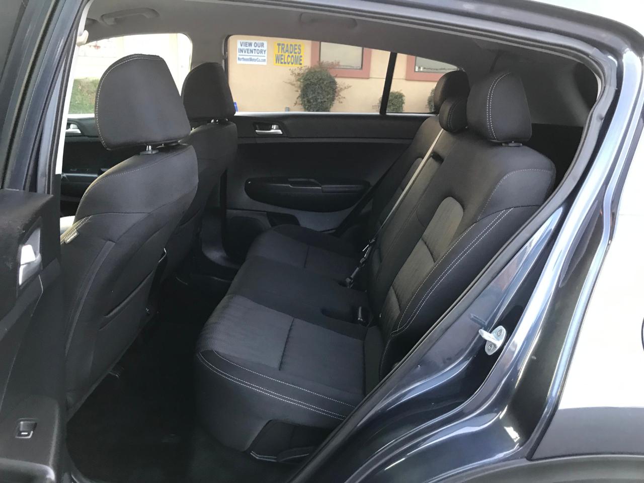 Kia Sportage LX FWD 2019