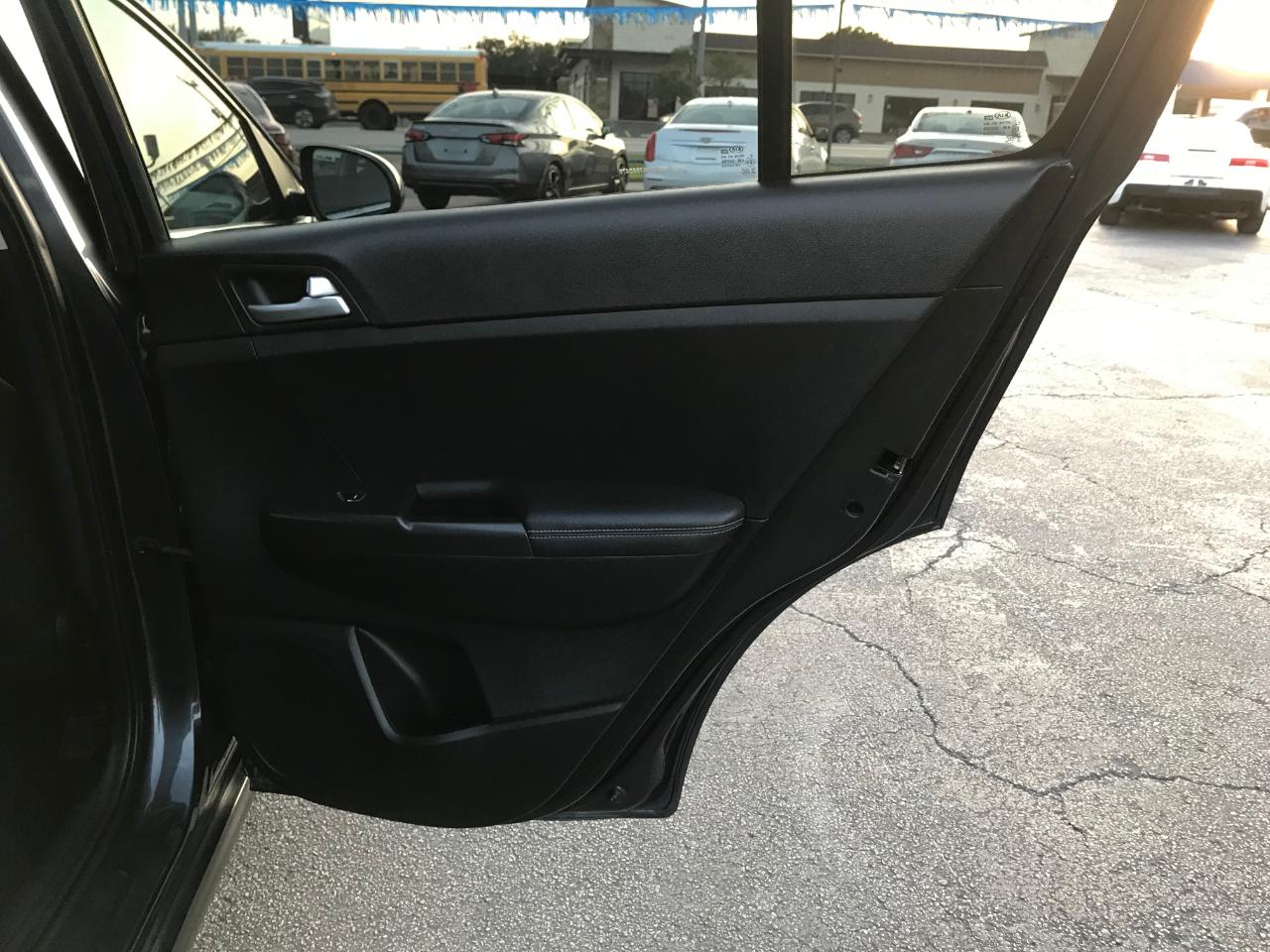 Kia Sportage LX FWD 2019