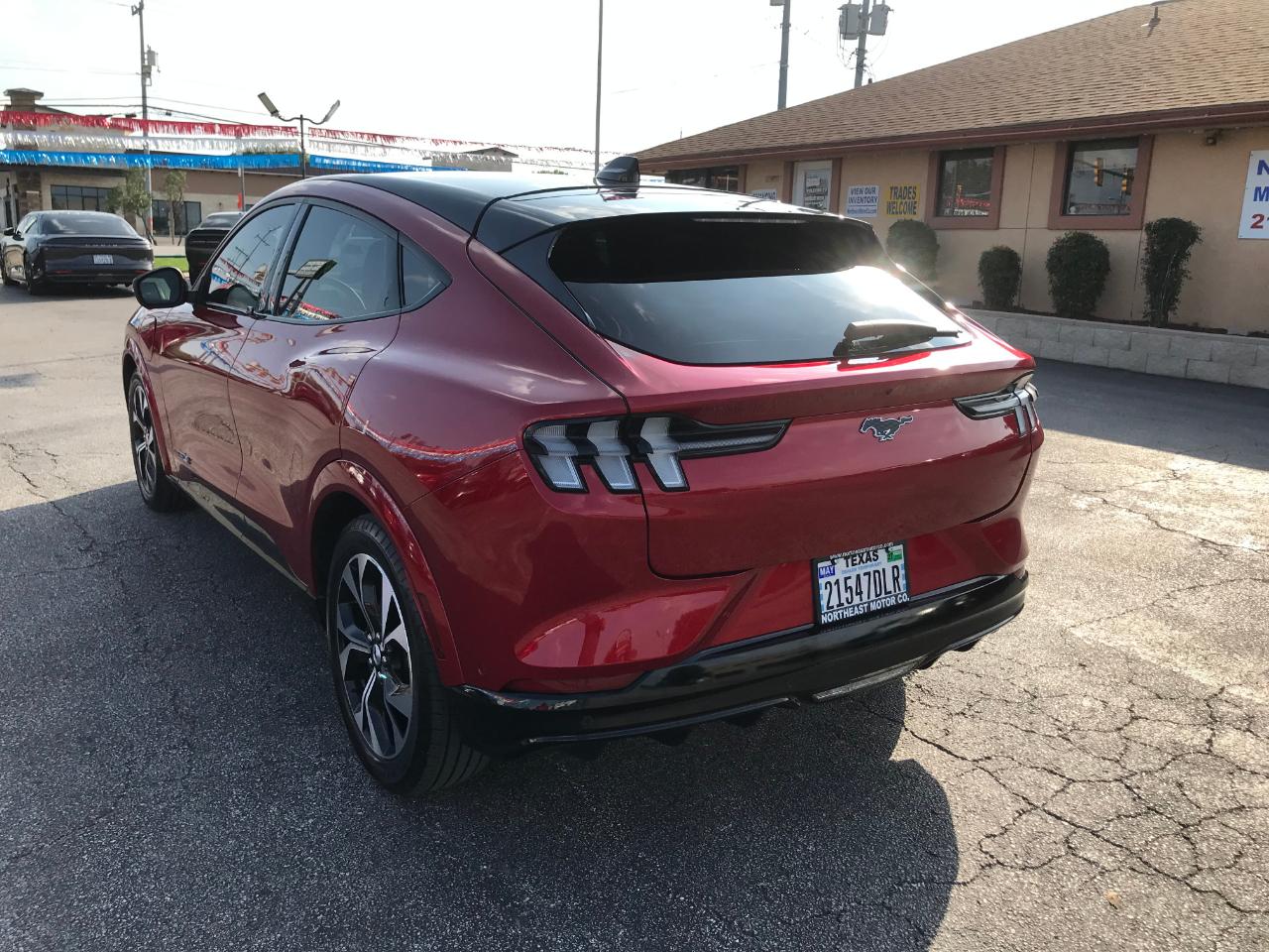 Ford Mustang Mach-E  2021