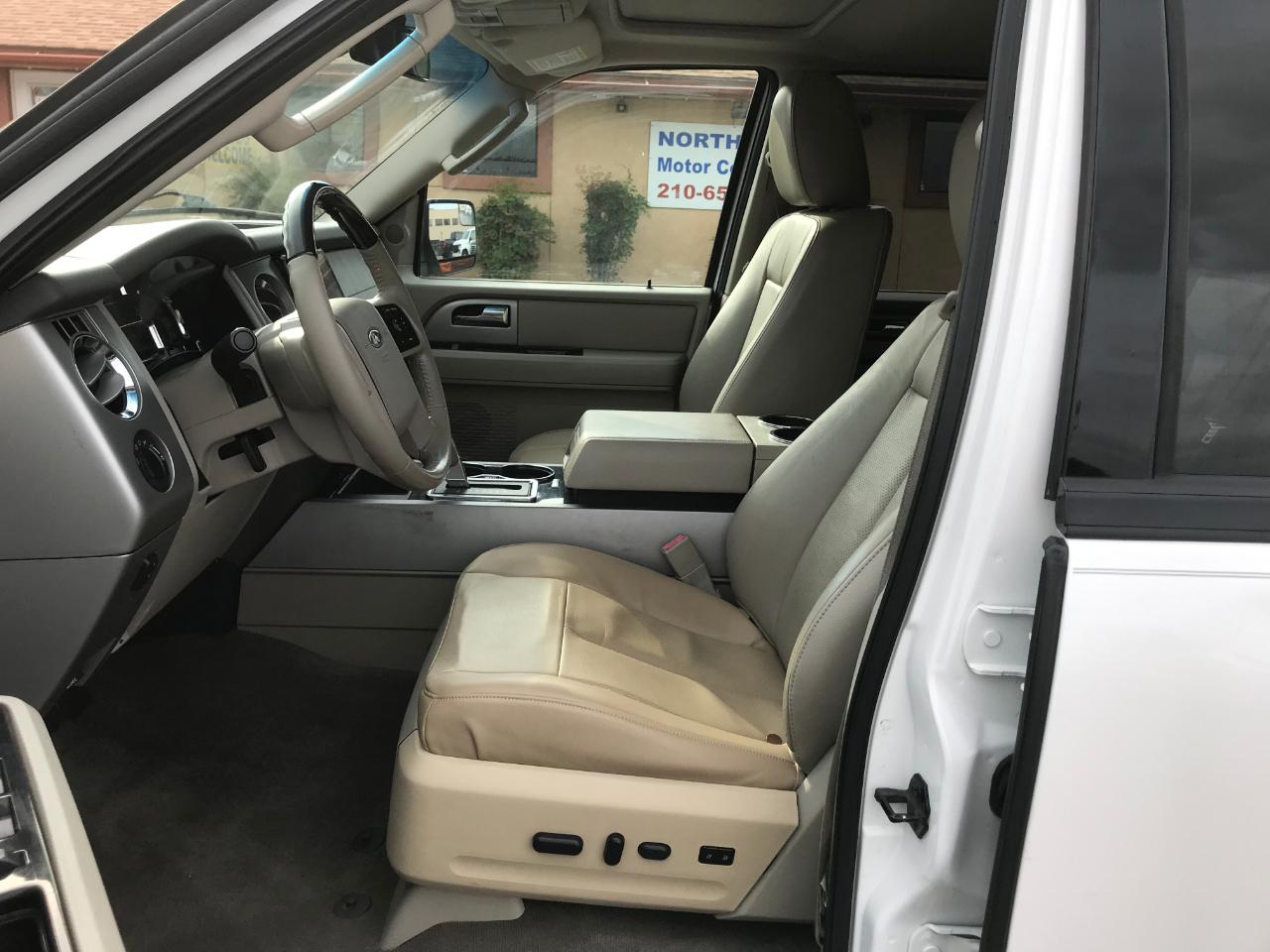 Ford Expedition EL Limited 2WD 2013