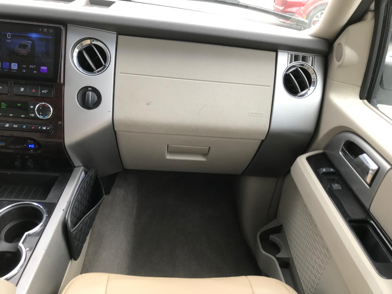 Ford Expedition EL Limited 2WD 2013