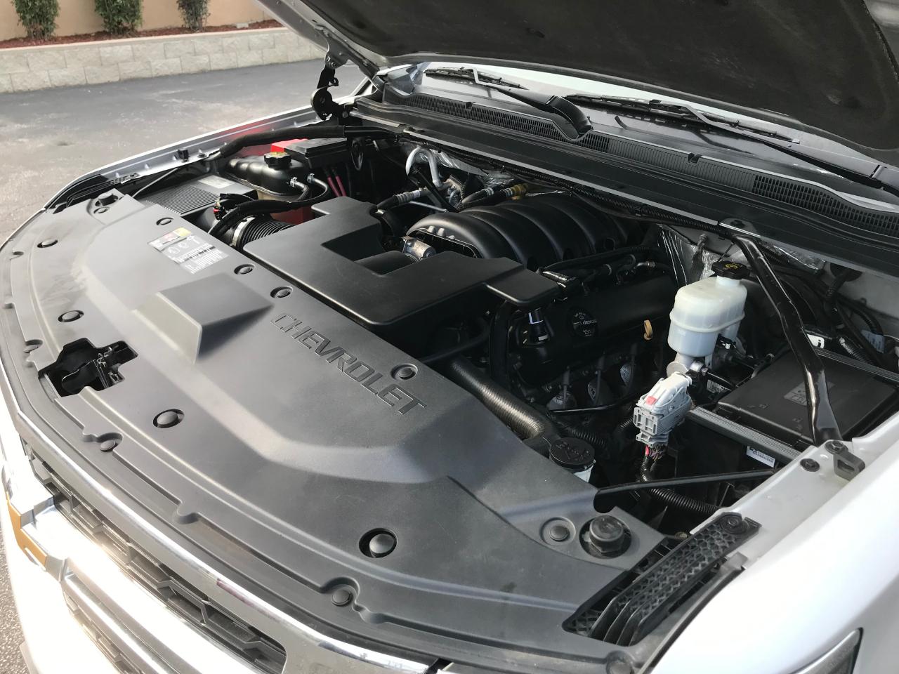 Chevrolet Tahoe LS 2WD 2015