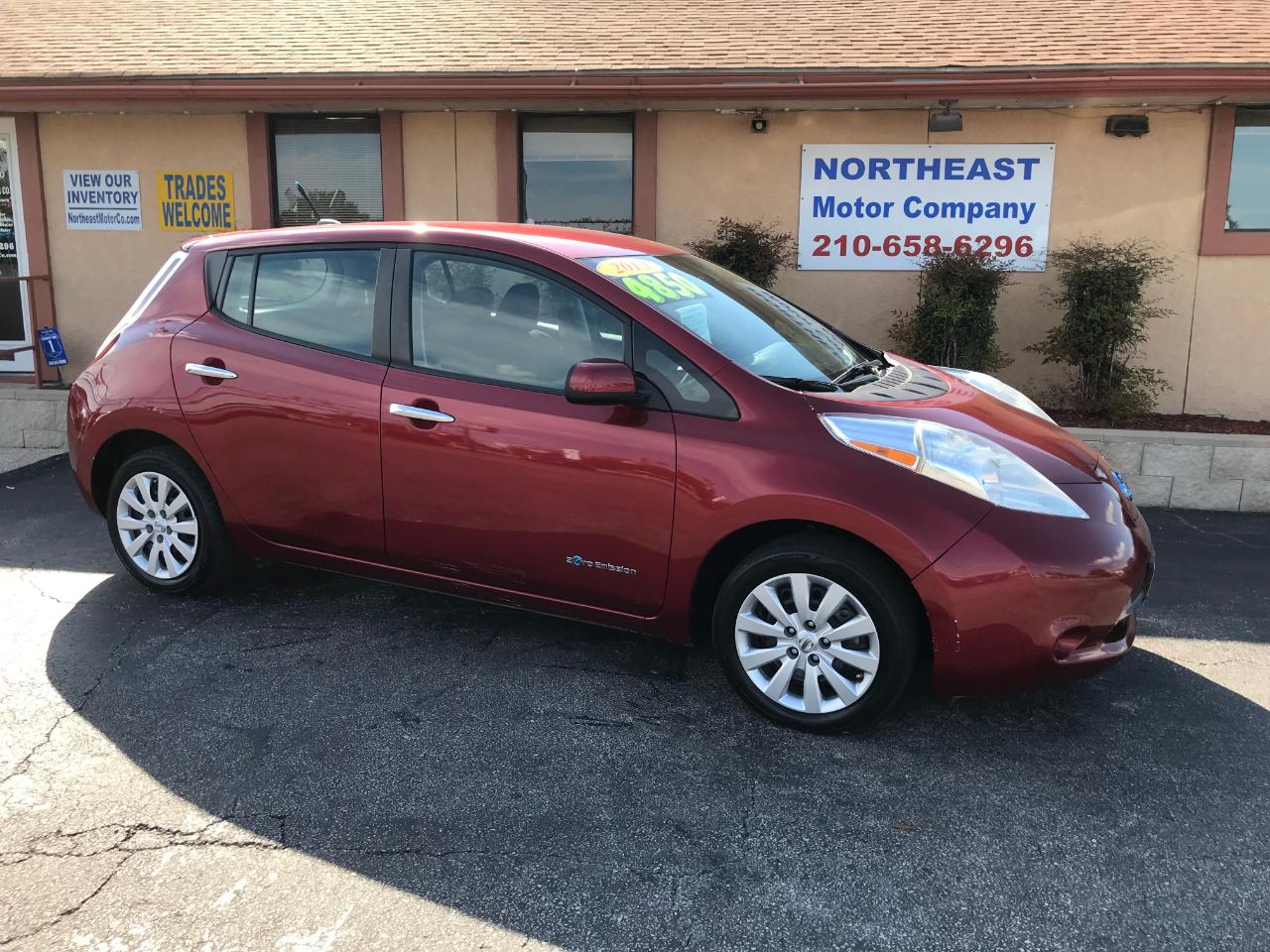 2013 Nissan Leaf S's photo
