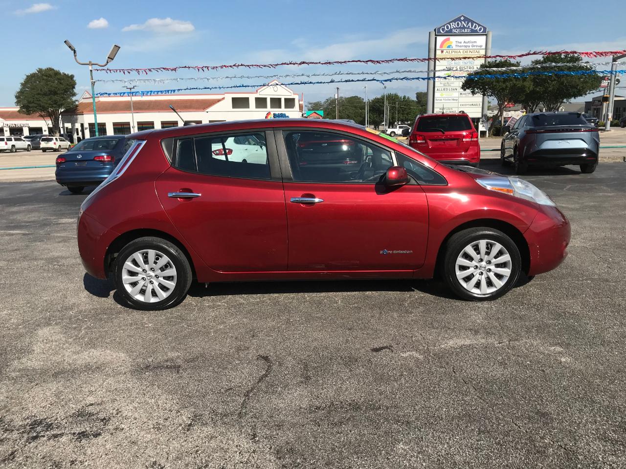 Nissan Leaf S 2013