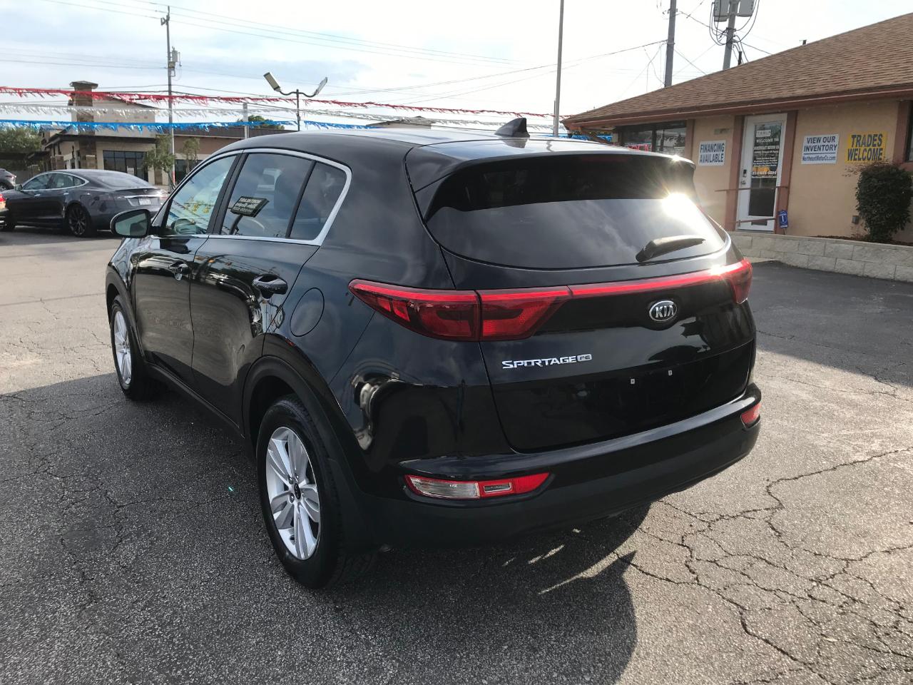 Kia Sportage LX FWD 2017