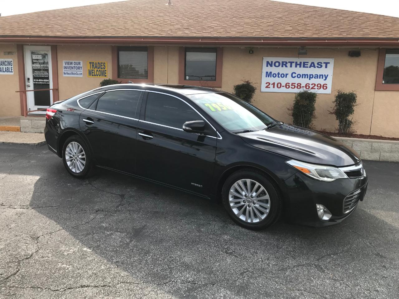 Toyota Avalon Hybrid Limited 2015