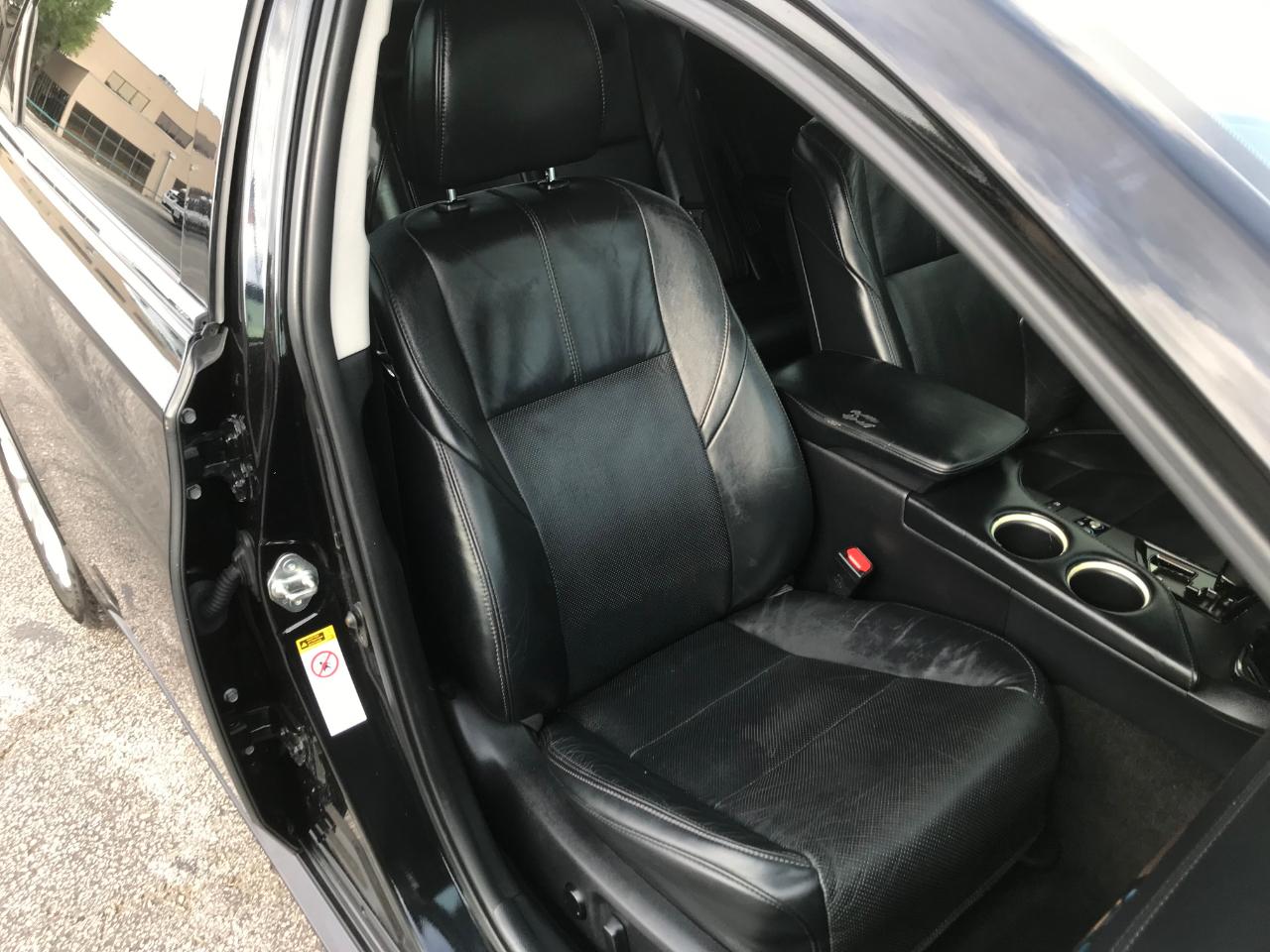 Toyota Avalon Hybrid Limited 2015