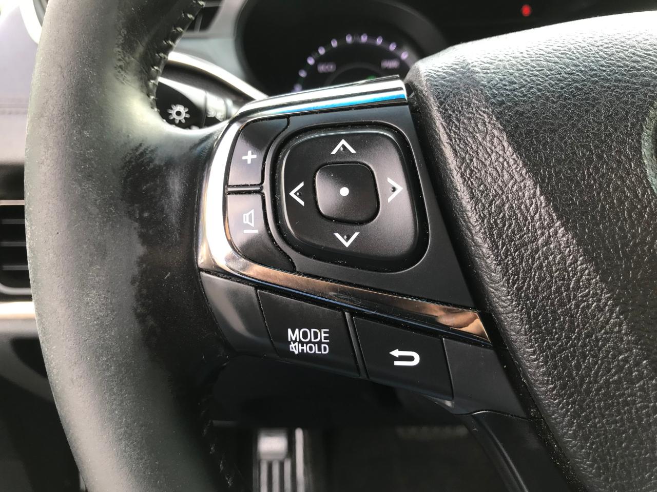 Toyota Avalon Hybrid Limited 2015