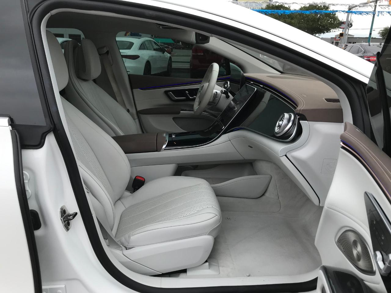 Mercedes-Benz EQS 450+ 2023