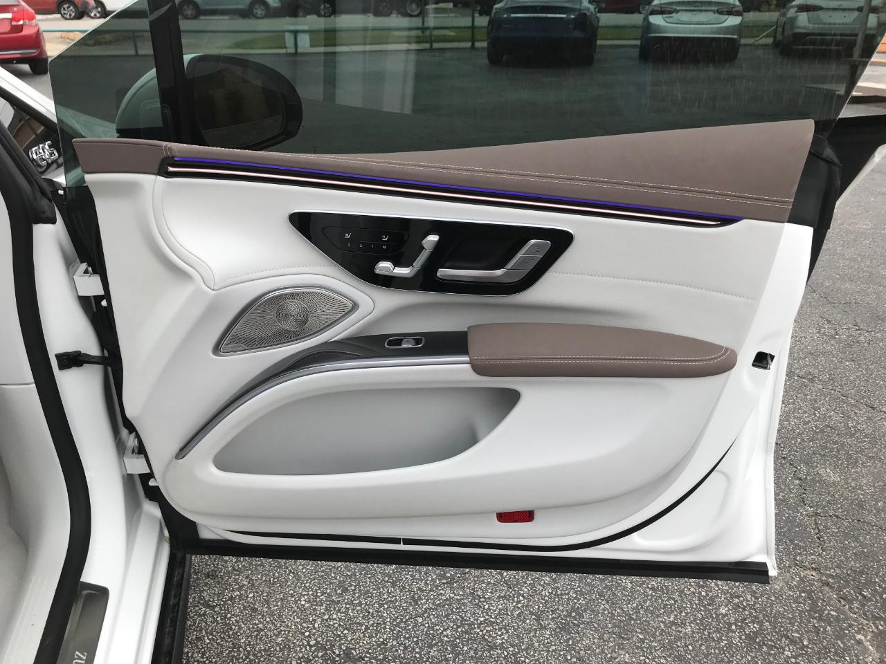 Mercedes-Benz EQS 450+ 2023