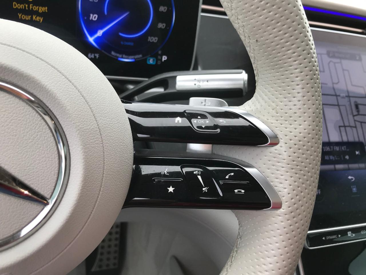 Mercedes-Benz EQS 450+ 2023