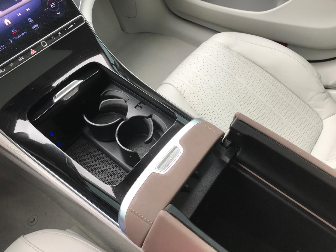 Mercedes-Benz EQS 450+ 2023