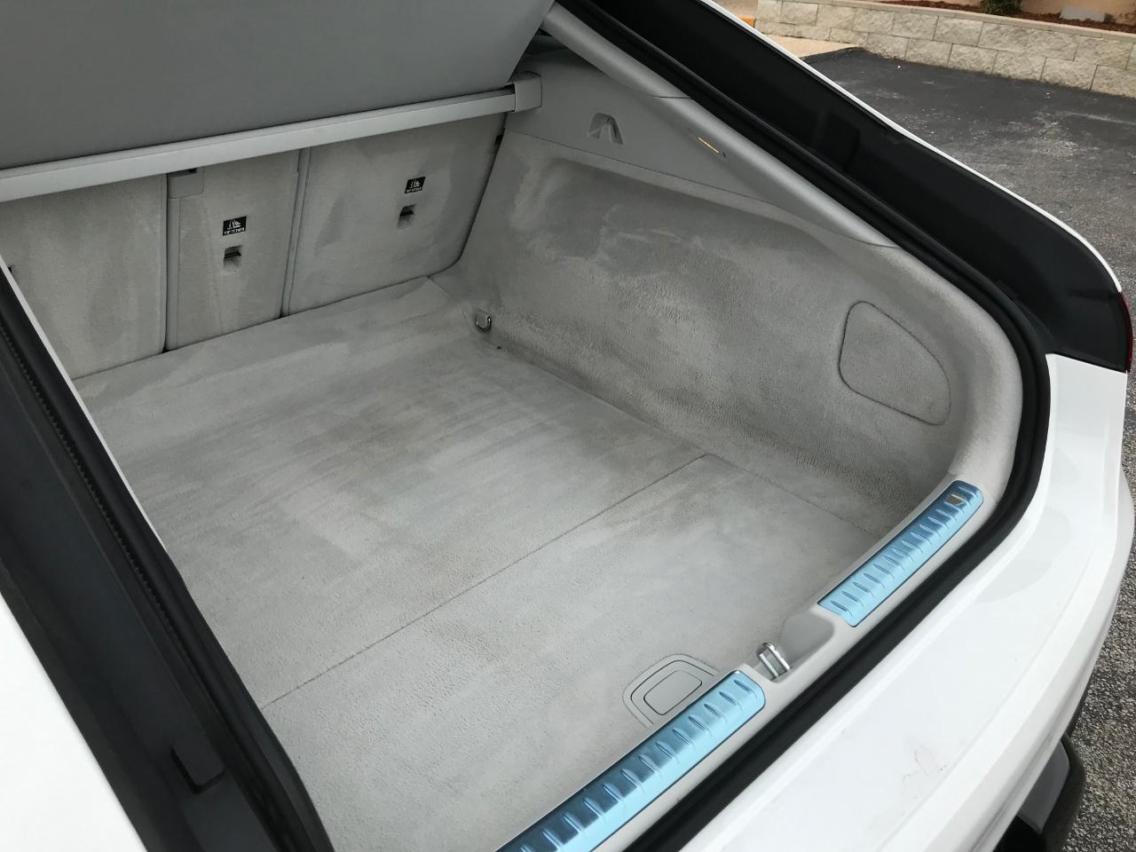 Mercedes-Benz EQS 450+ 2023