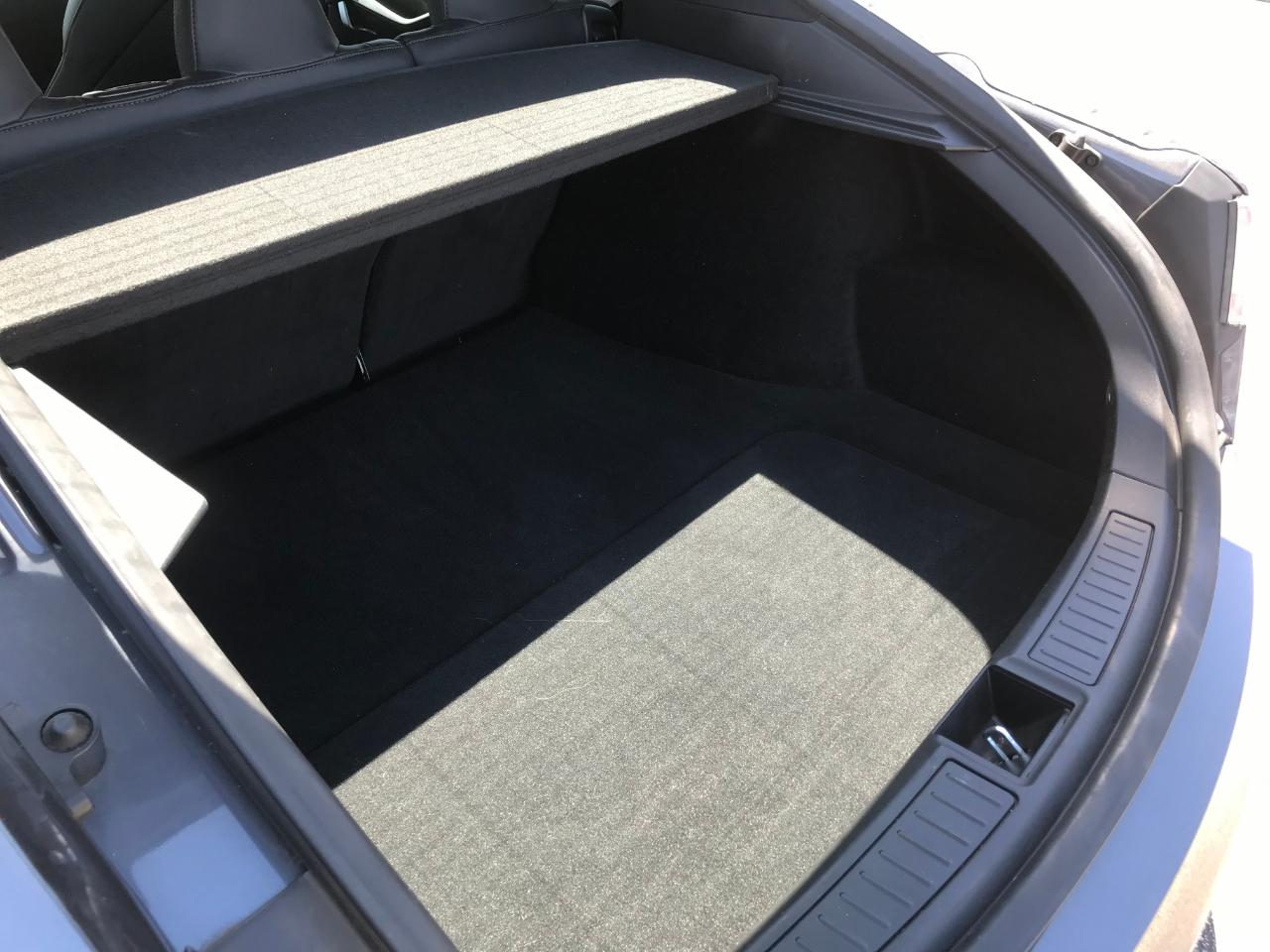 Tesla Model S  2021
