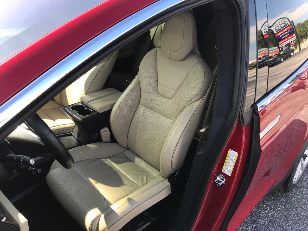 Tesla Model X 90D 2016