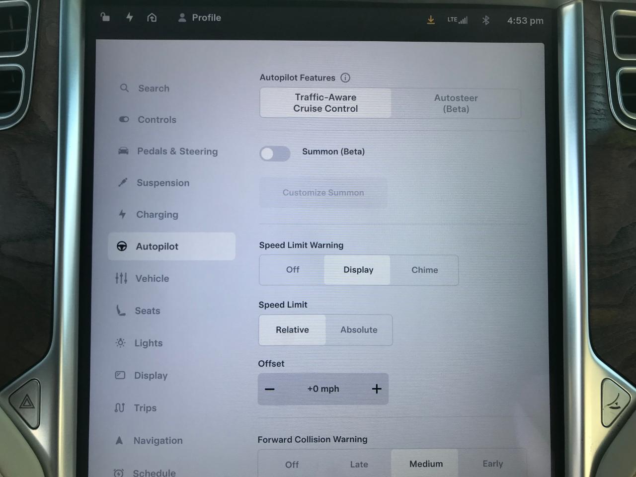 Tesla Model X 90D 2016