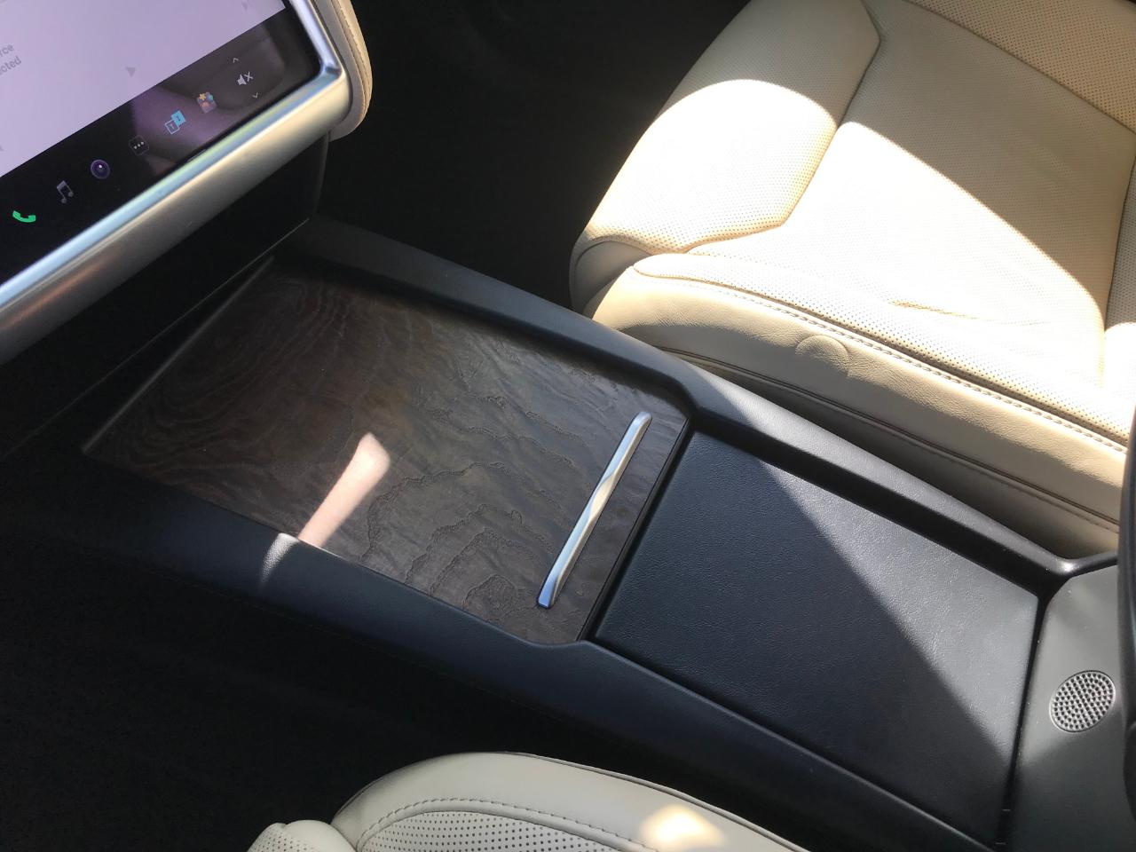 Tesla Model X 90D 2016