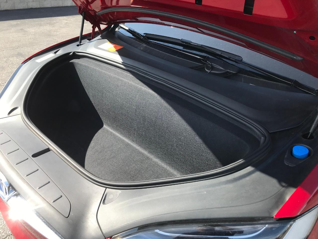 Tesla Model X 90D 2016
