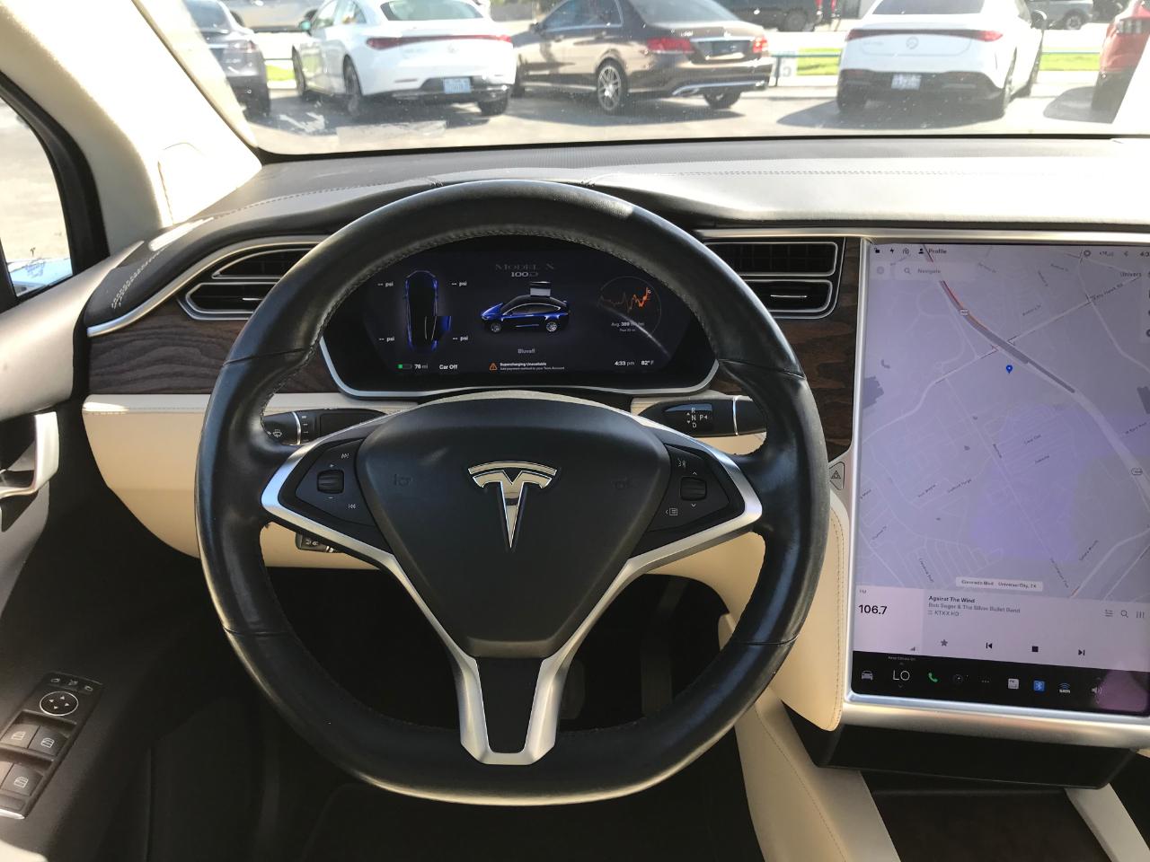 Tesla Model X  2017