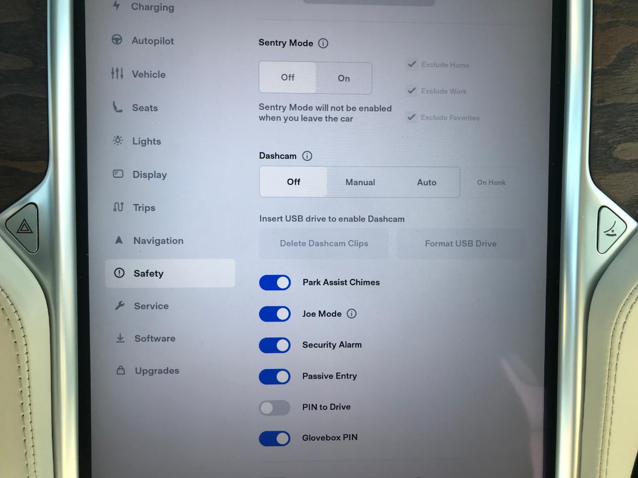 Tesla Model X  2017