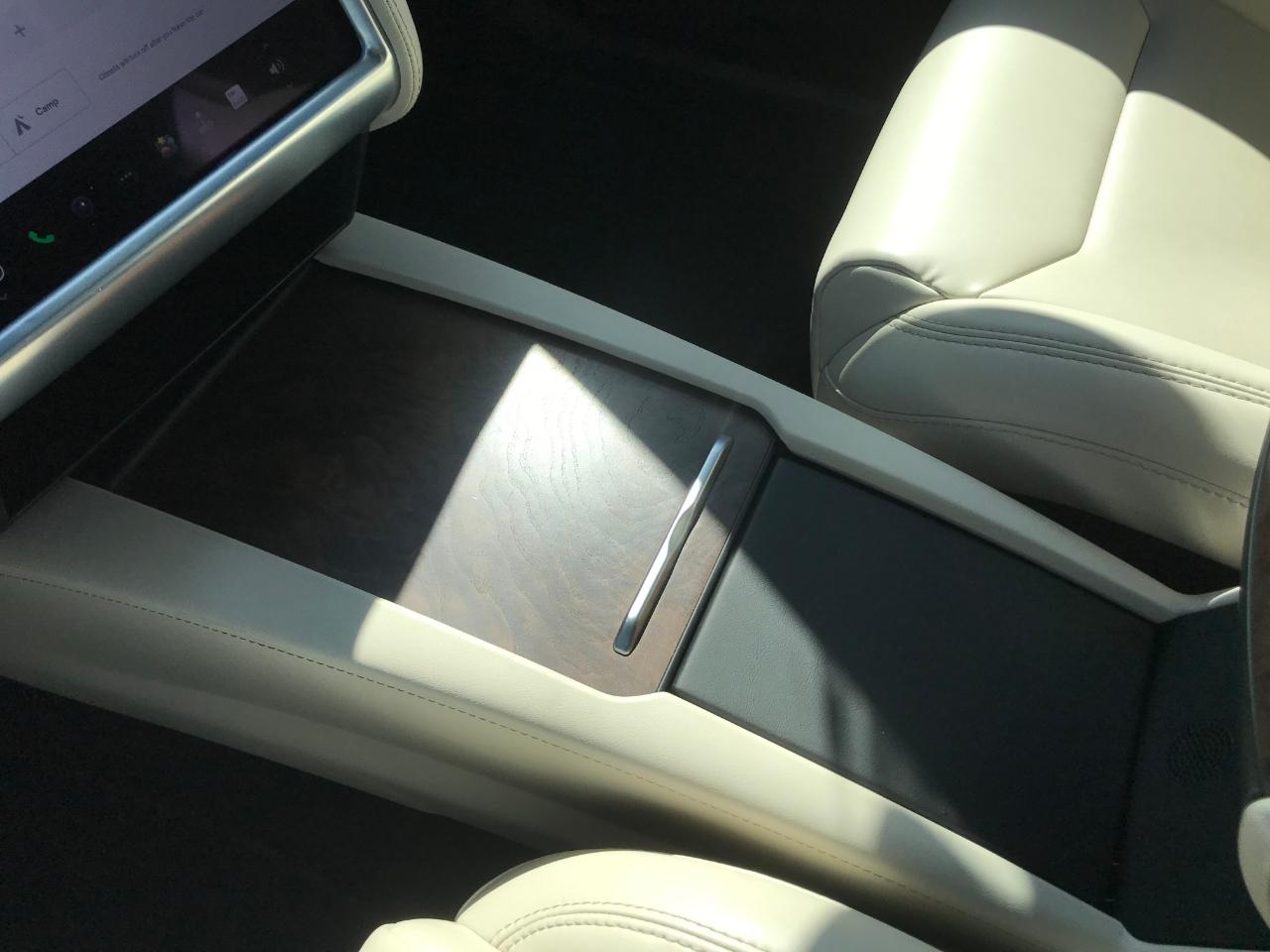 Tesla Model X  2017