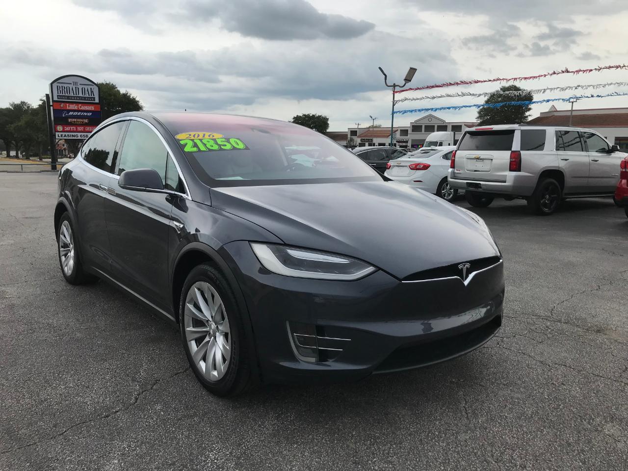 Tesla Model X 75D 2016
