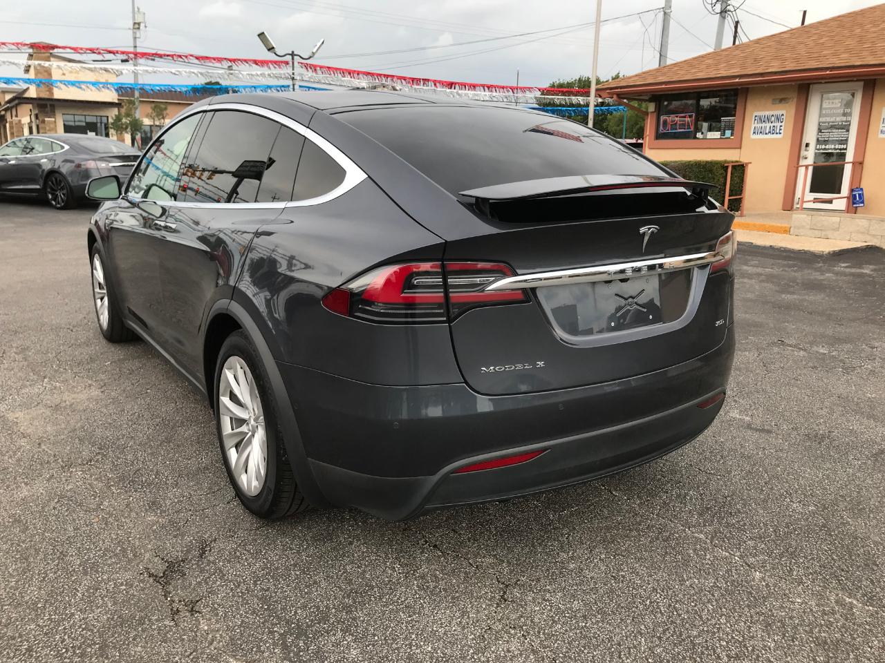 Tesla Model X 75D 2016
