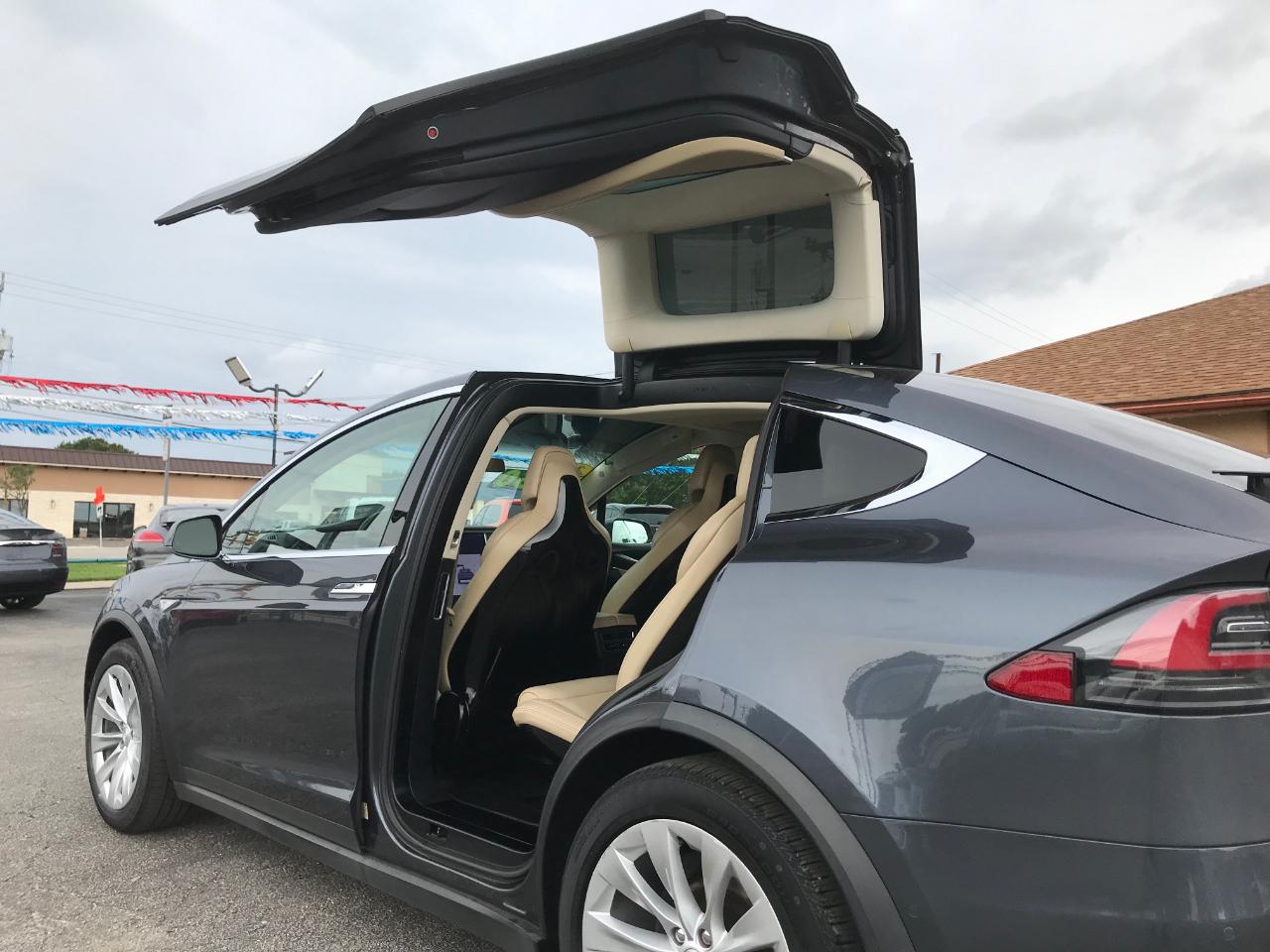 Tesla Model X 75D 2016