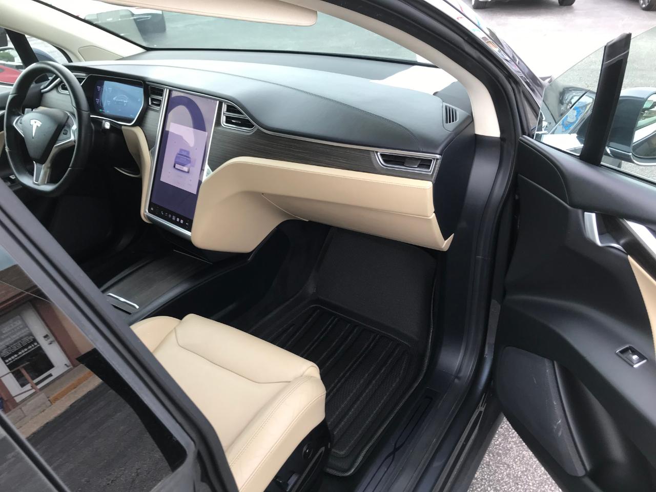 Tesla Model X 75D 2016
