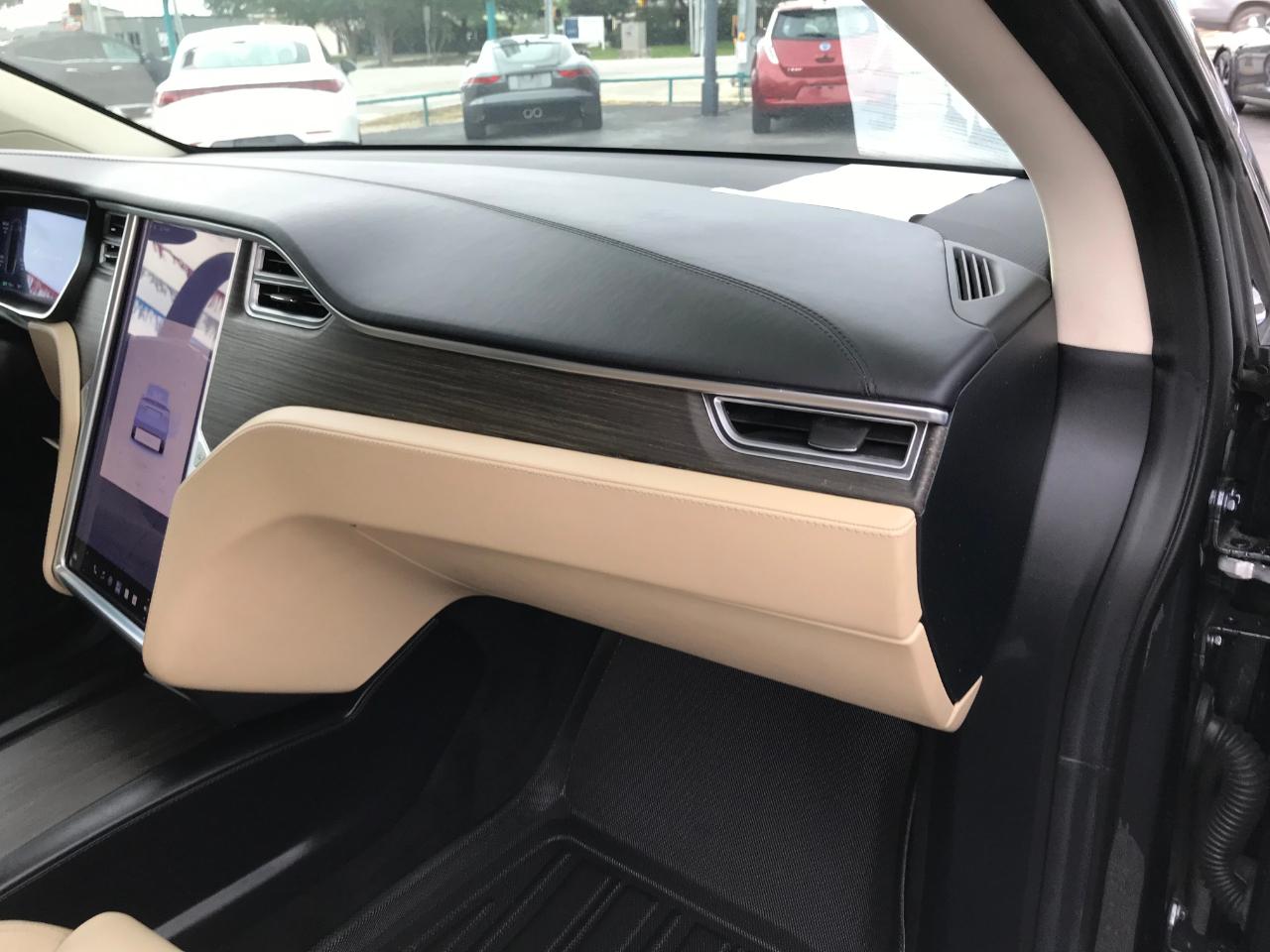 Tesla Model X 75D 2016
