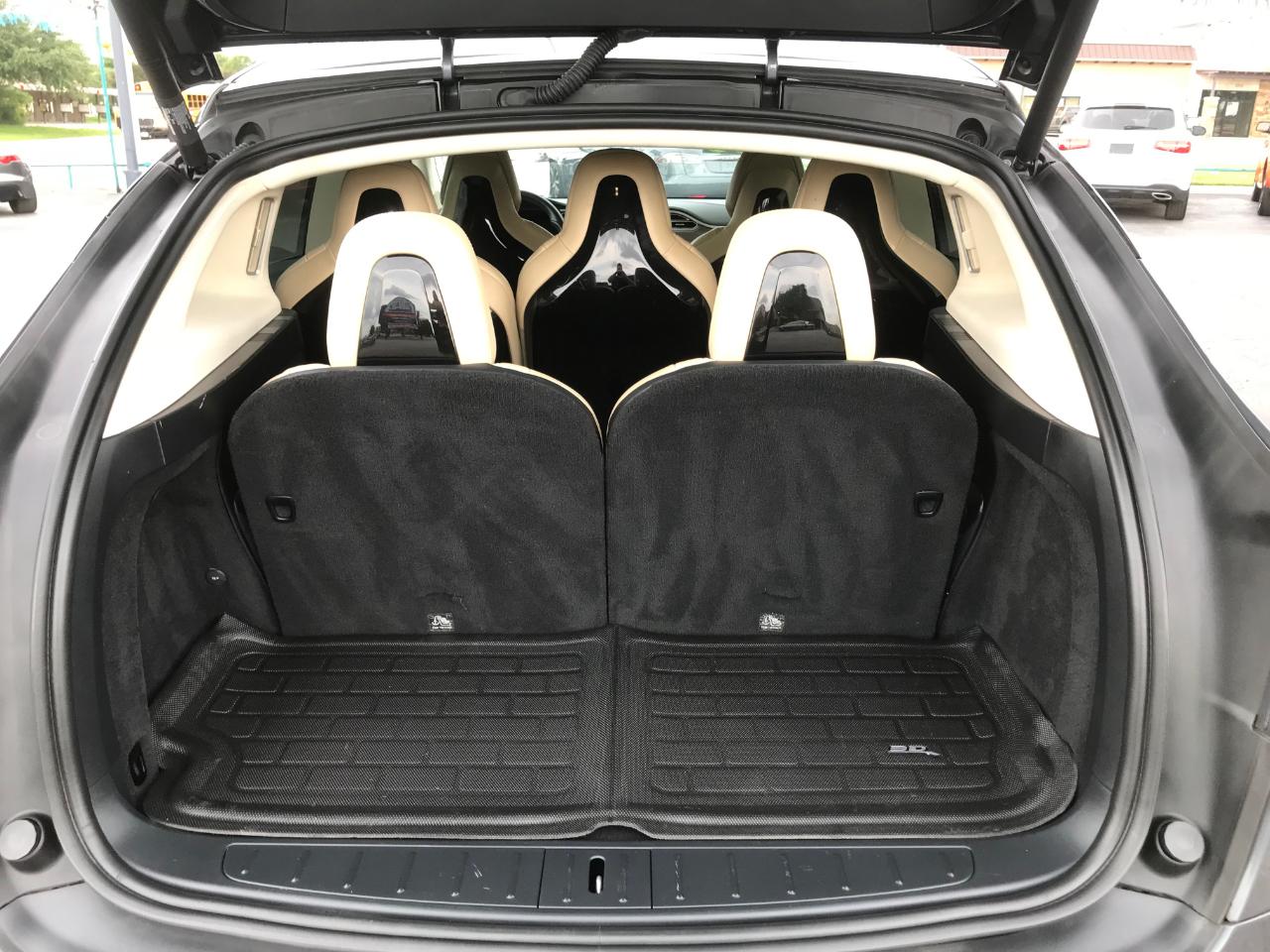 Tesla Model X 75D 2016