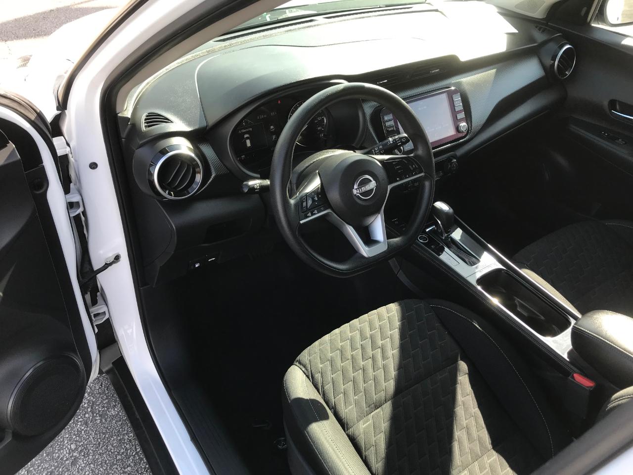Nissan Kicks SV 2022