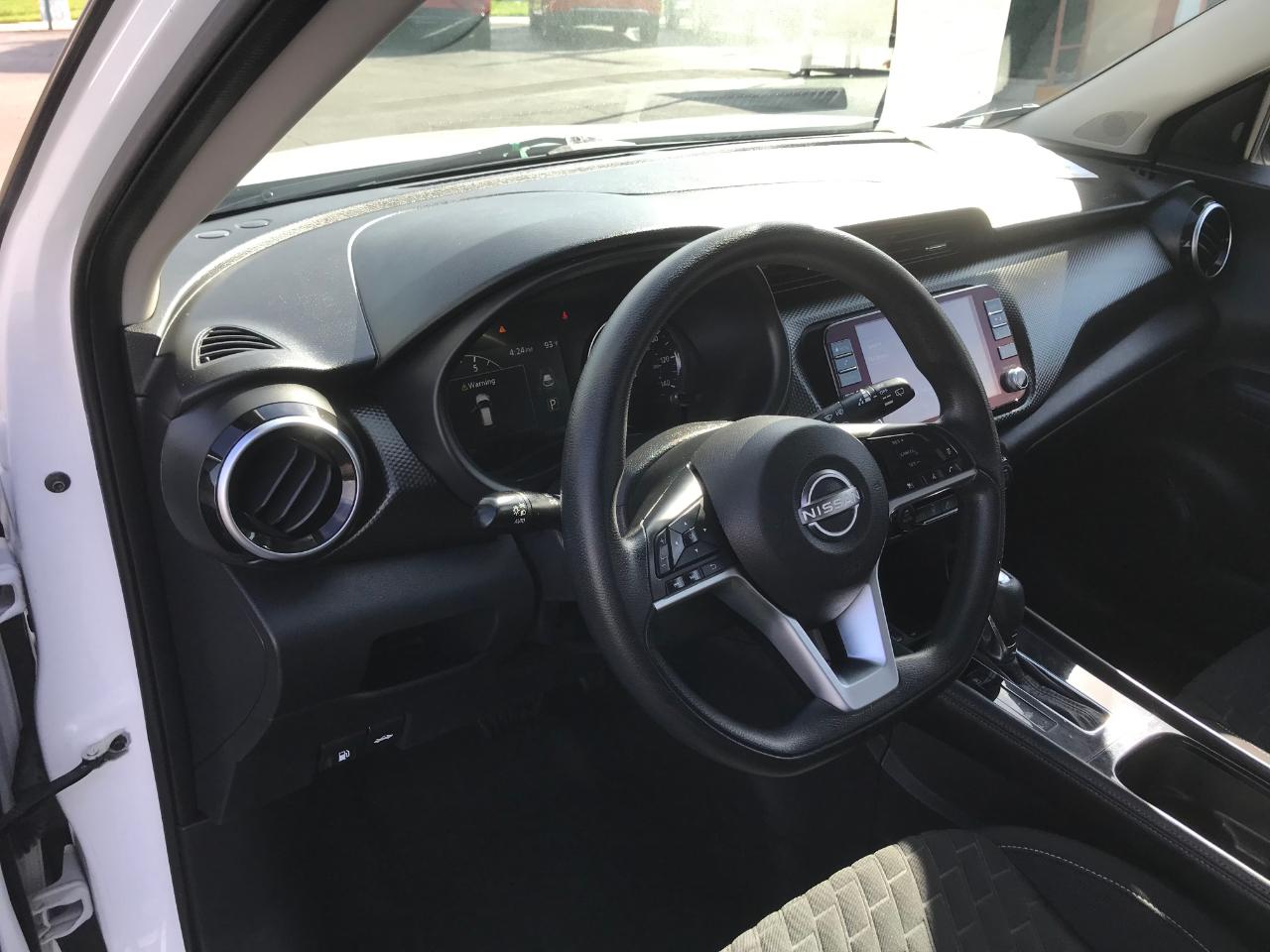 Nissan Kicks SV 2022
