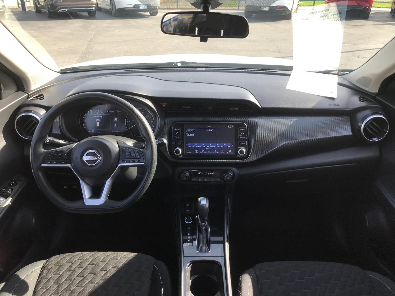 Nissan Kicks SV 2022