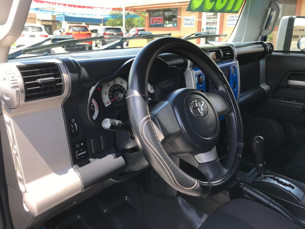 Toyota FJ Cruiser 2WD 2007