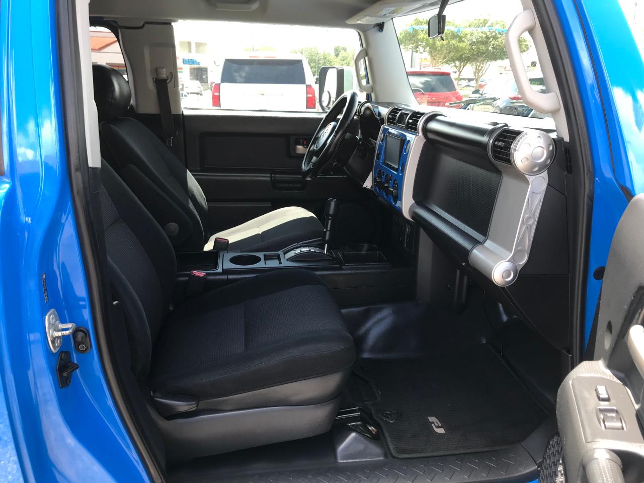 Toyota FJ Cruiser 2WD 2007