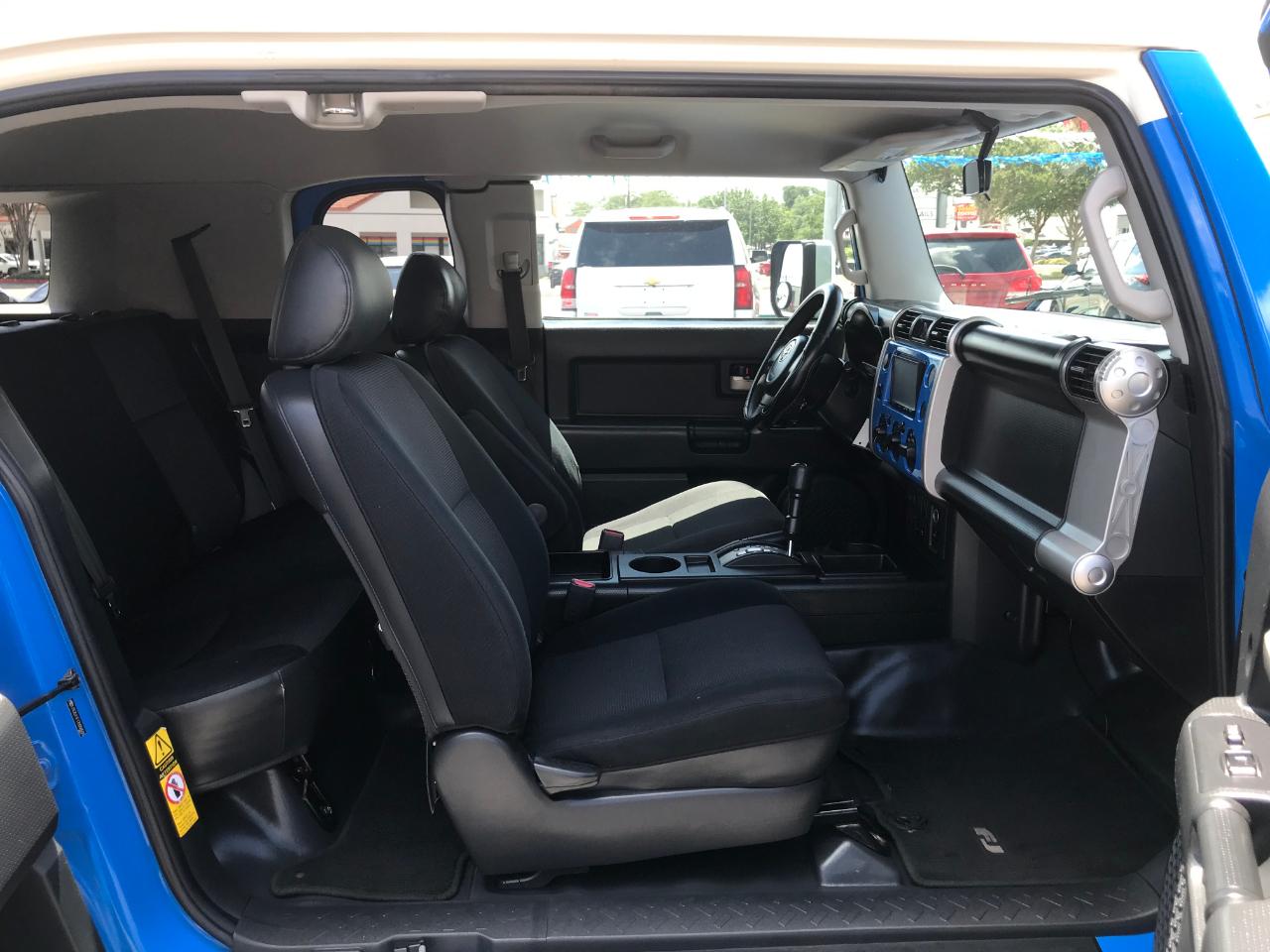 Toyota FJ Cruiser 2WD 2007