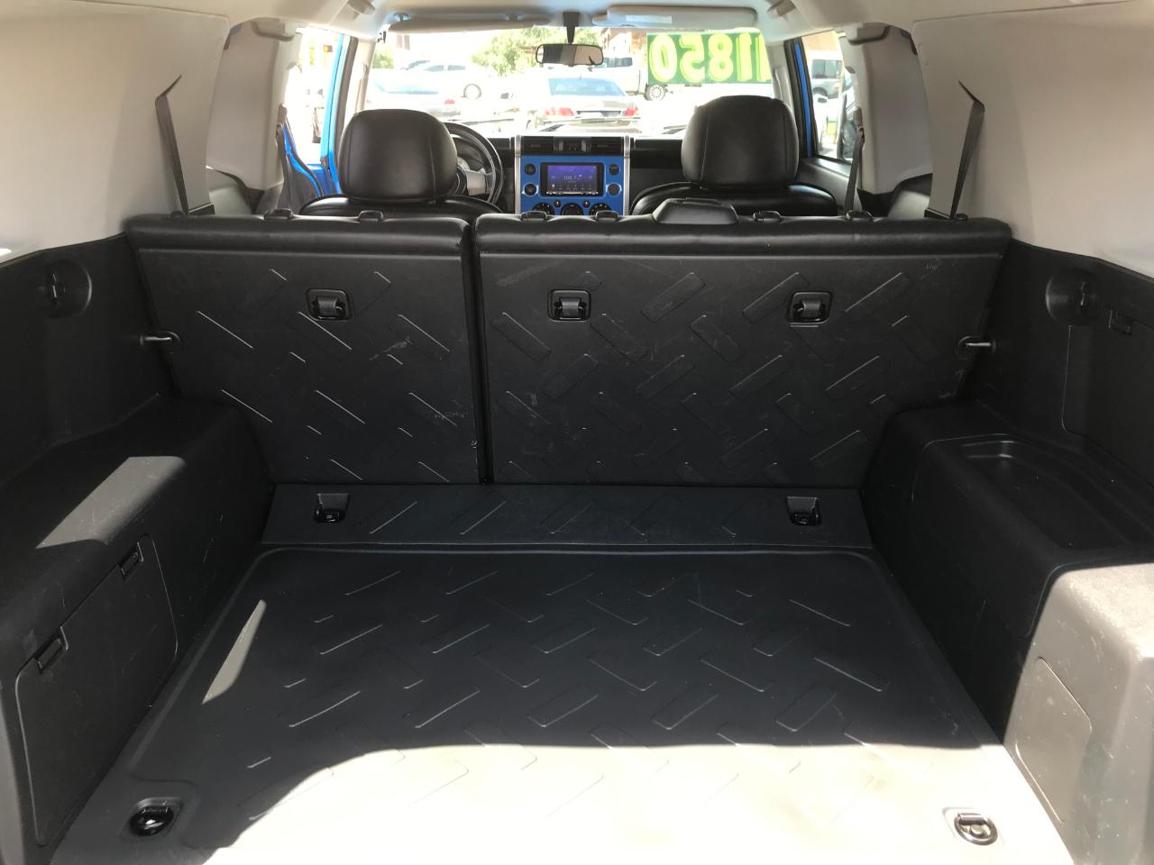 Toyota FJ Cruiser 2WD 2007