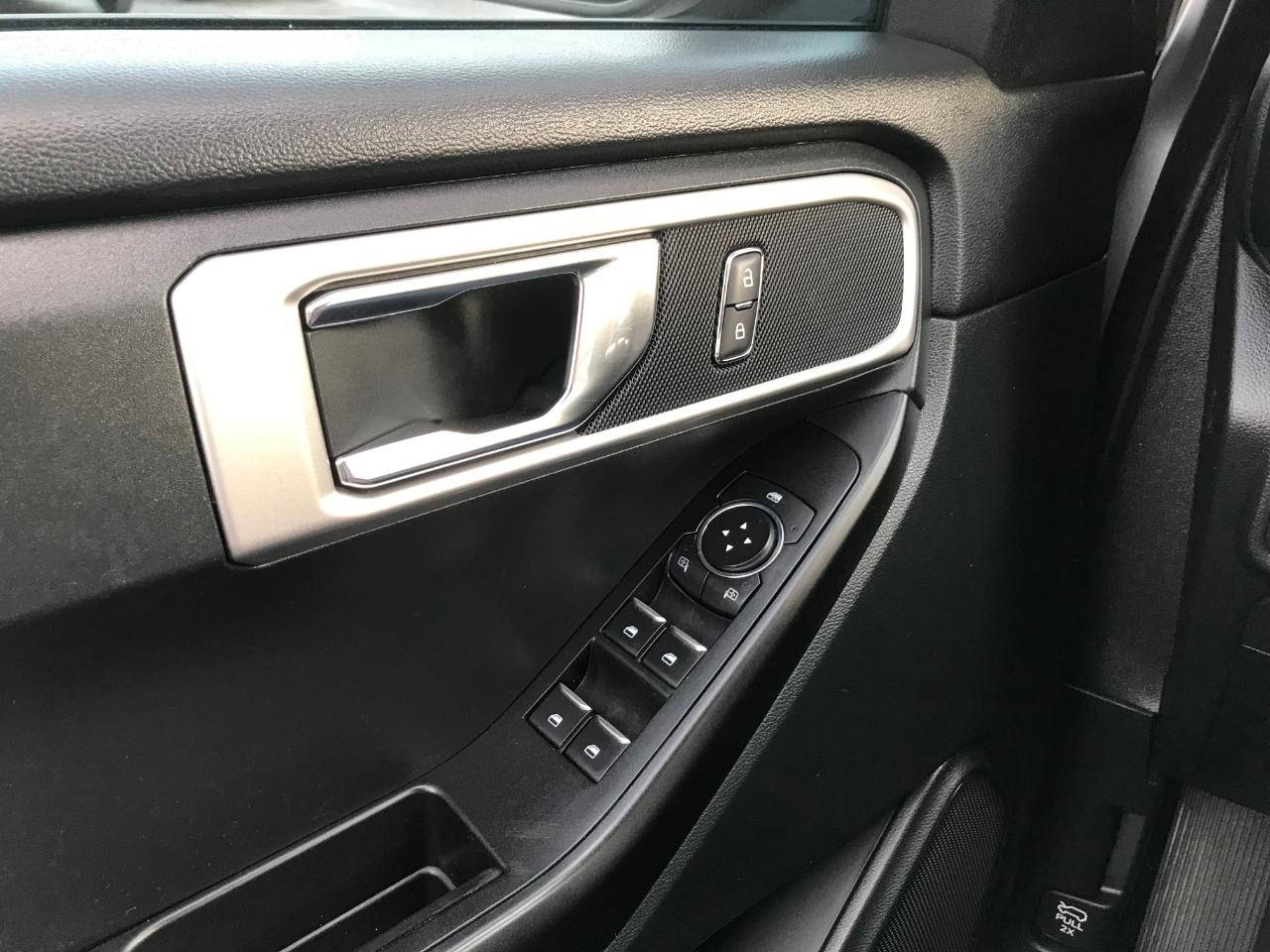 Ford Explorer Base 2020