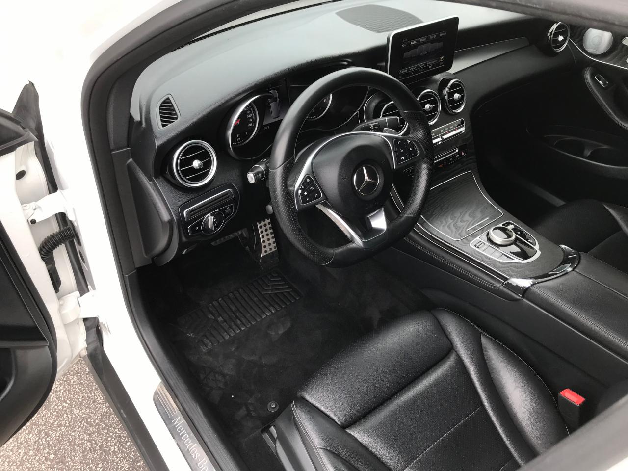 Mercedes-Benz GLC-Class GLC300 2018