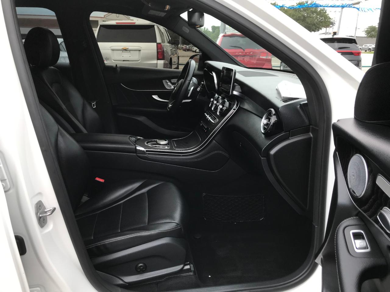 Mercedes-Benz GLC-Class GLC300 2018