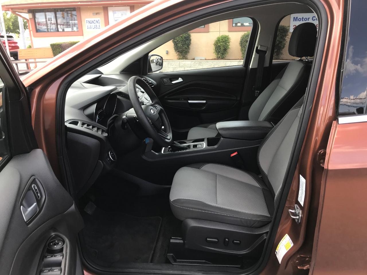 Ford Escape SE FWD 2017