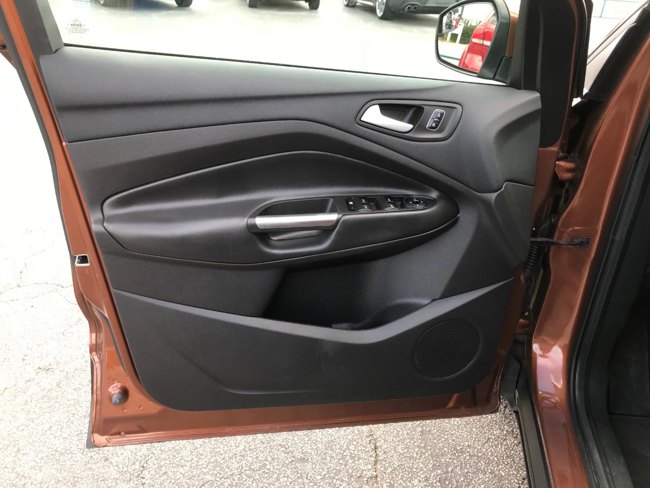 Ford Escape SE FWD 2017