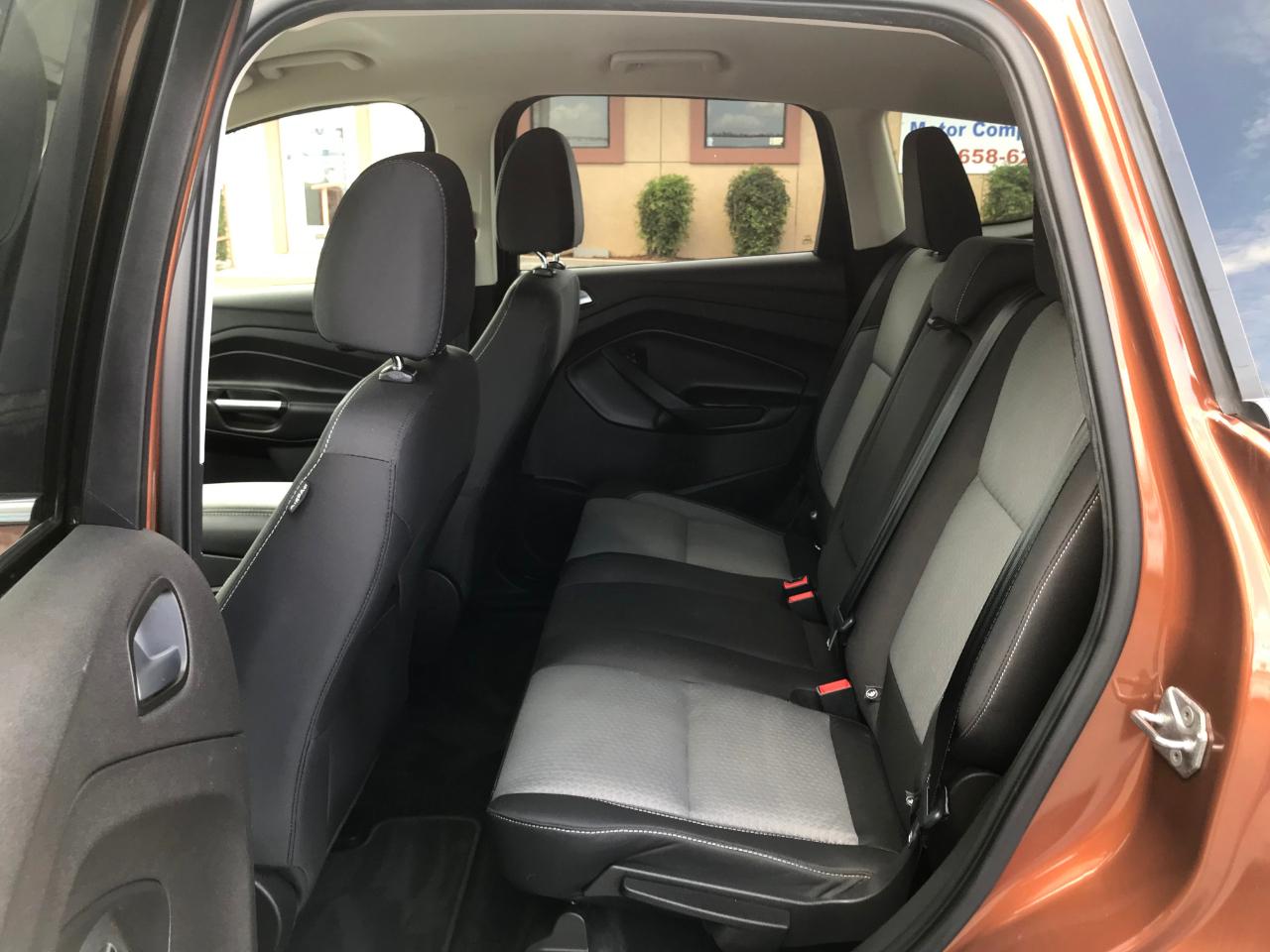Ford Escape SE FWD 2017