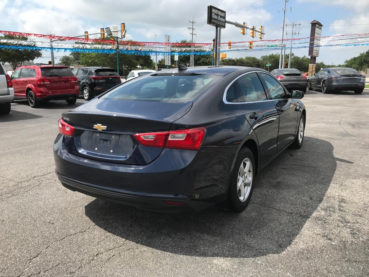 Chevrolet Malibu LS 2018