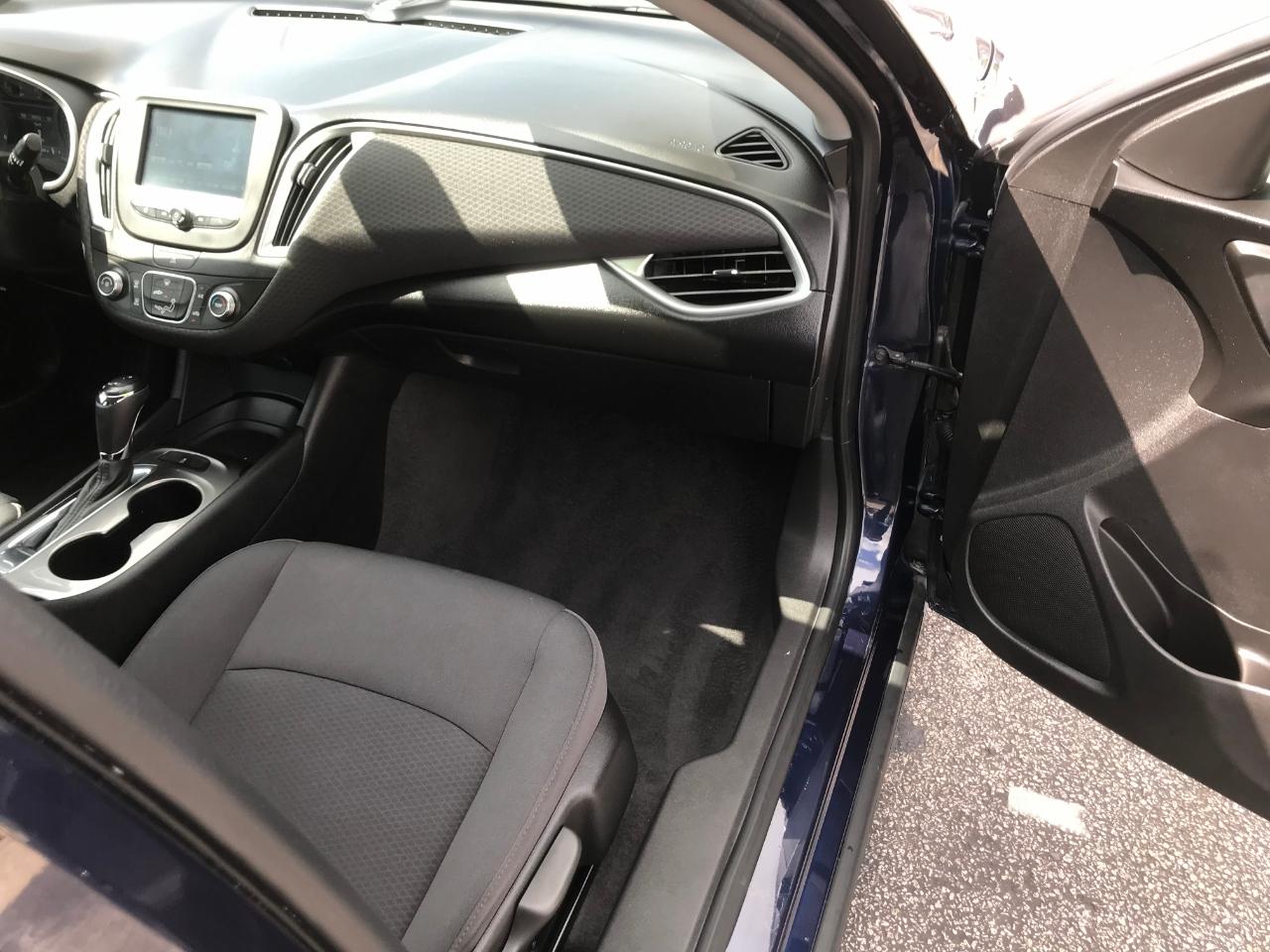Chevrolet Malibu LS 2018