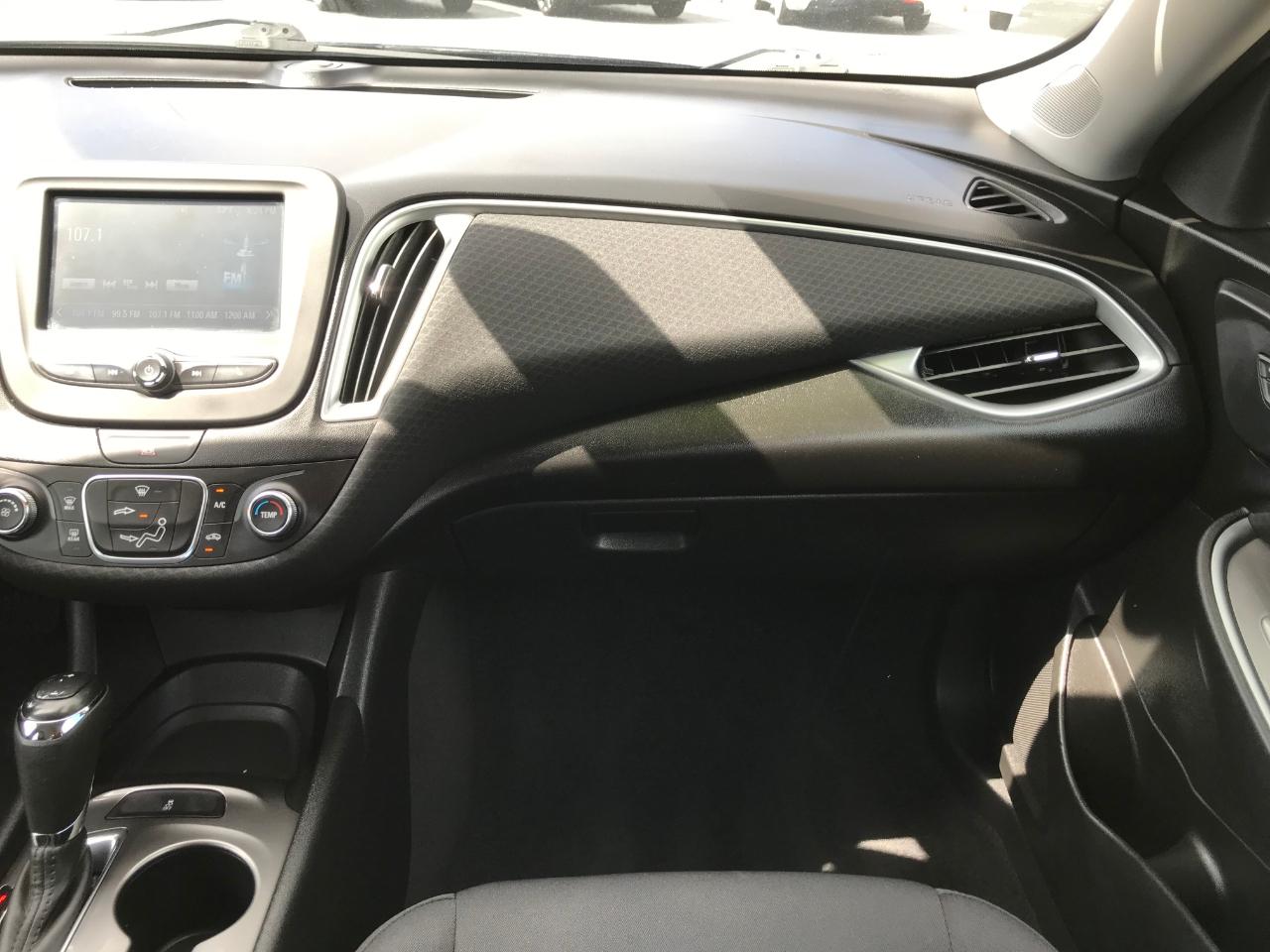 Chevrolet Malibu LS 2018