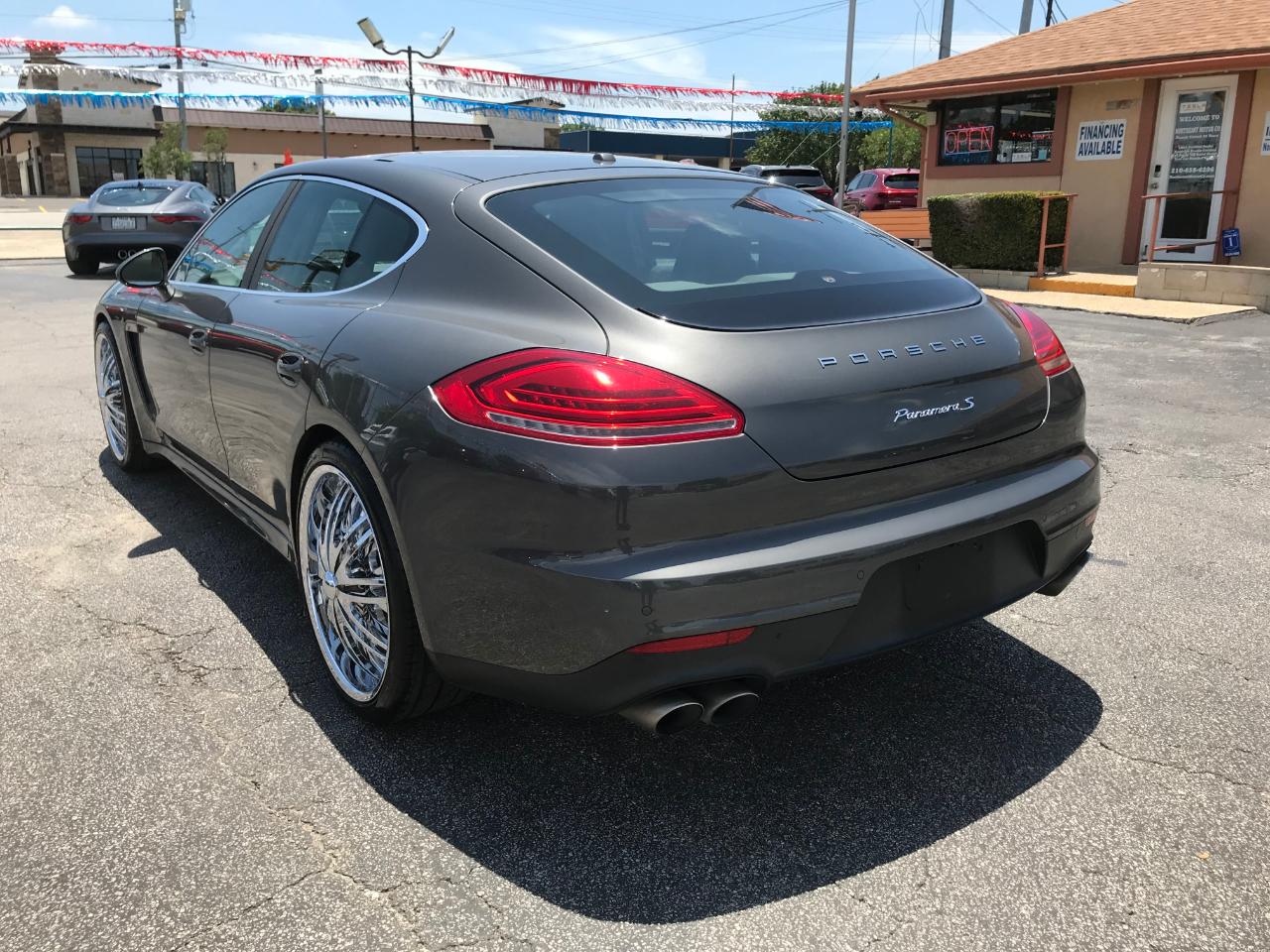 Porsche Panamera S 2014