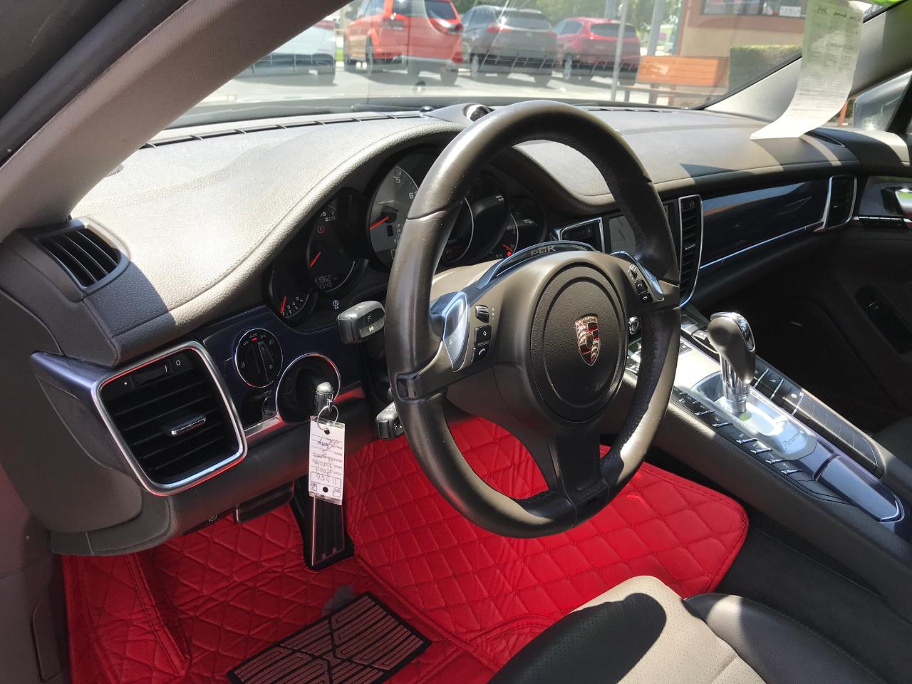 Porsche Panamera S 2014